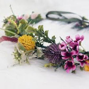Mudgee florist Mudgee Monkey is a local based florist in the Mudgee Area. Pictured is a  native flower crown