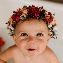 Load image into Gallery viewer, Mudgee florist Mudgee Monkey is a local based florist in the Mudgee Area. Pictured is berry pink babies  full flower crown,