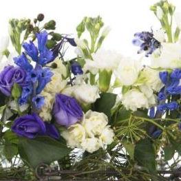 mudgee florist flower bottles mudgee monkey fresh flowers delivered to the mid western region mudgee mudgee flowers