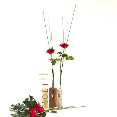 Roses delivered valentines day Mudgee florist Mudgee monkey florist