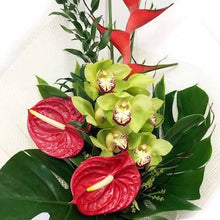 Load image into Gallery viewer, Mudgee florist Mudgee Monkey is a local based florist in the Mudgee Area. Pictured is a tropical flower bouquet